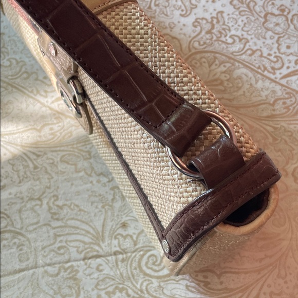 ANTONIO MELANI Woven Straw Brown and Tan Shoulder Bag - Picture 5 of 9